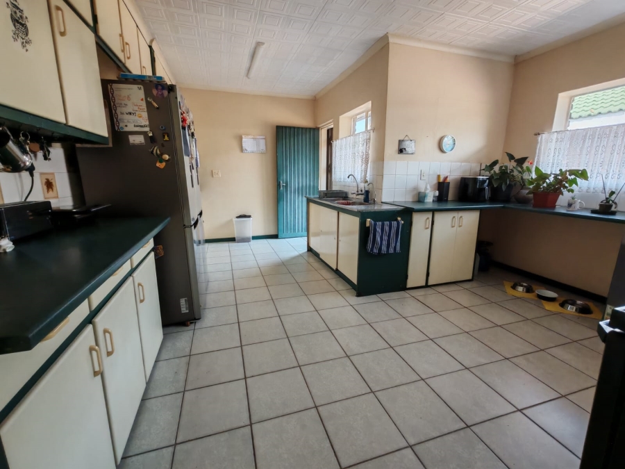 4 Bedroom Property for Sale in Vaalpark Free State